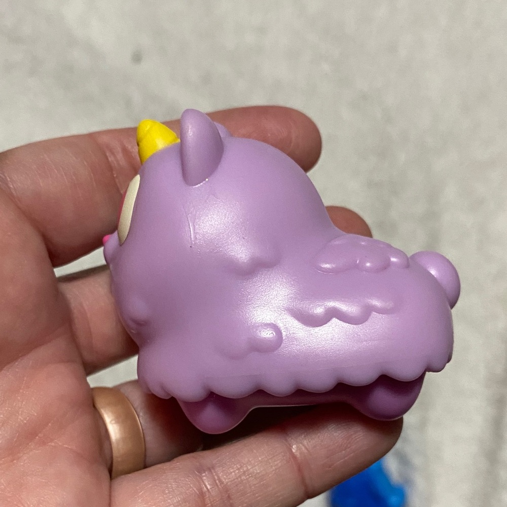 My strange pets Wendys 2025 kids meal collectibles slime cat & shark dog - Picture 11 of 16